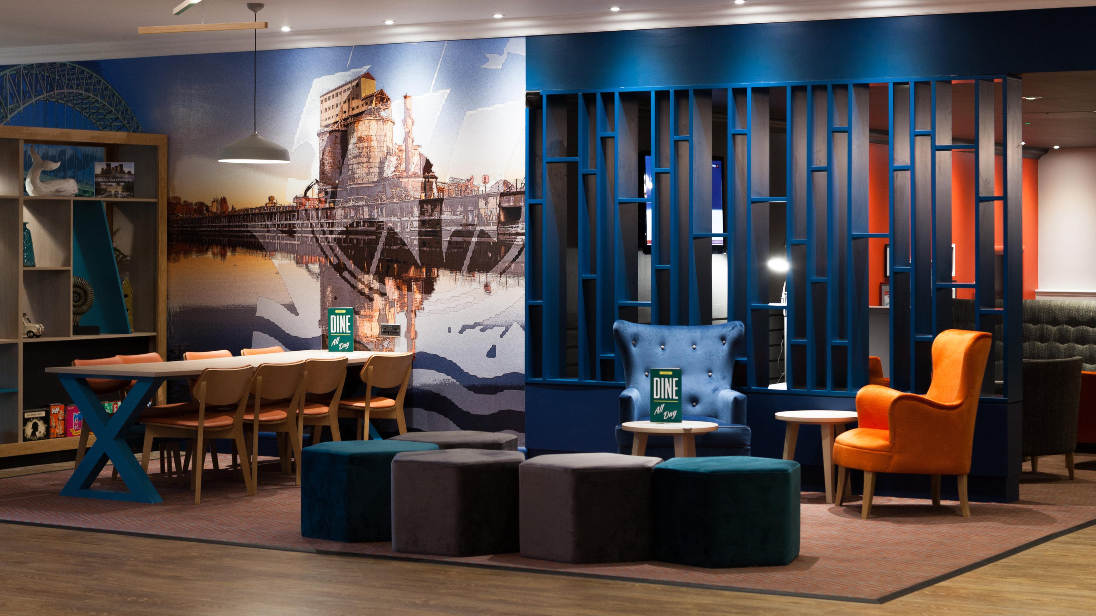 M56 Junction 12 By Ihg 4* Runcorn
